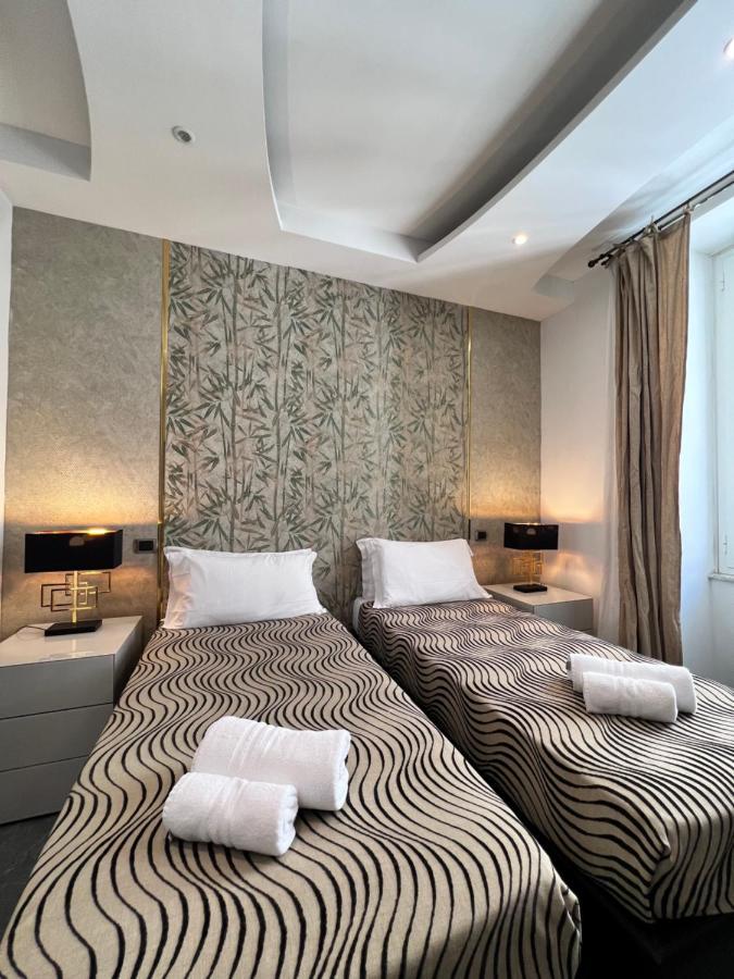 Daphne Luxury Suites Roma Esterno foto